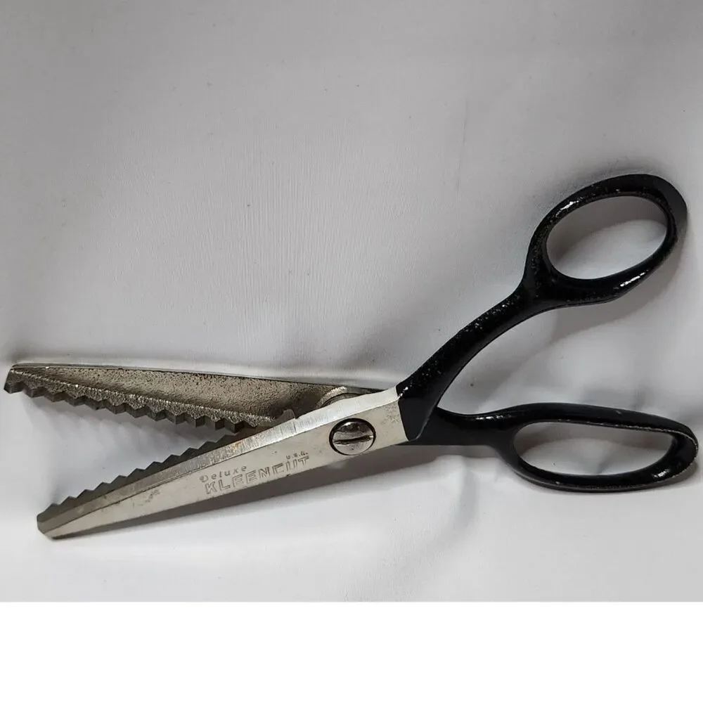 Deluxe Kleencut Serrated Scissors – Vintage USA